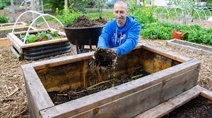 how to fill a deep raised bed and