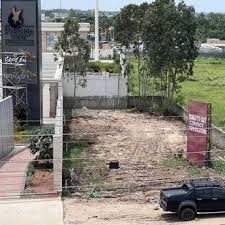 re commercial land 8000 sq ft in