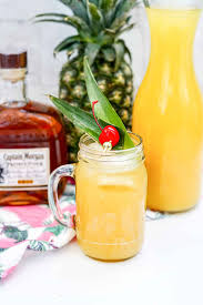 26 rum and pineapple tails to shake