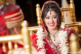 indian wedding ceremony bride makeup