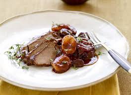 slow cooker brisket with fruit and wine
