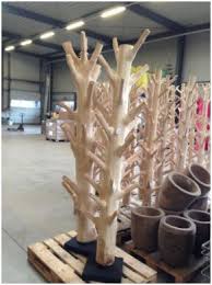Garderobenständer aus baumstamm selbst bauen : Bemerkenswert Garderobenstander Baumstamm Log Furniture Wood Diy Tree Coat Rack