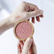 organic makeup brand zao make