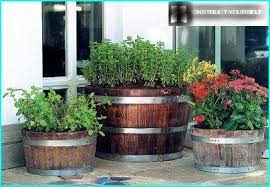 See more ideas about garden projects, outdoor gardens, tyres recycle. Napravi Si Sam Ornamenti Za Gradinata I Kuhnenskata Gradina Idei Za Dizajn