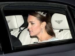 kate middleton wears flower tiara