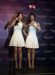 Kelly mak, general manager, madame tussauds hong kong, said in a press statement. Suzy Marvels At Her Wax Figure At Madame Tussauds Hong Kong Soompi