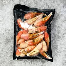 snow crab half s claws cooked fisk