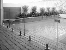 Glass Pool Fencing Vs Aluminium Pool