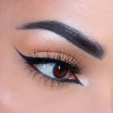 our makeup how to get glossy eyes