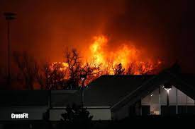 US: Colorado Wildfires Burn Hundreds of ...