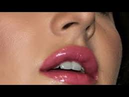 katrina kaif cute lipstick lips
