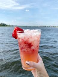 strawberry vodka lemonade lake life