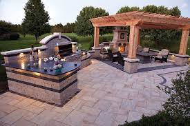 outdoor fireplace designs and displays