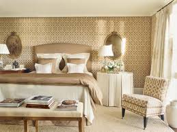 beige wallpaper bedroom ideas