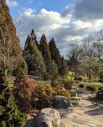 Natural Gardens Hanselman Landscape