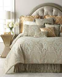 Laurel Queen Comforter And Matching