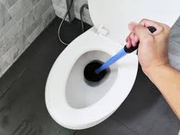 Nettoyez vos toilettes avec du coca : comment procéder ?