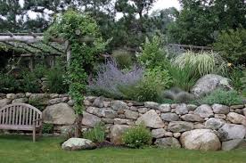 How To Build A Stone Wall Garden Bed In