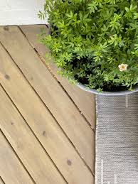 how to stain wood deck using sherwin