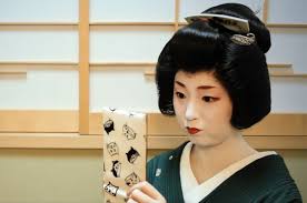 the geisha s confusing role