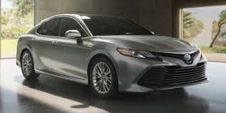 2018 toyota camry ratings pricing