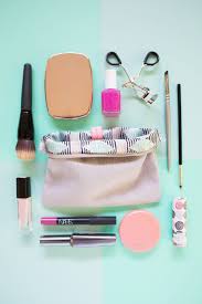 five minute diy organize your makeup