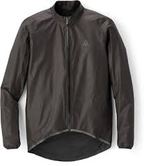 Gore's shakedry waterproof jacket weighs only 117 grams, and is claimed to be the most breathable jacket the company has ever made. 7mesh Oro Bike Jacket Men S Rei Co Op