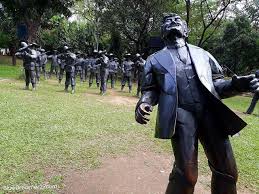 #5 he was persecute by catholic spanish #4 he attacked the. Contrary To The Beliefs That The Monument Is The Exact Spot Where Rizal Was Executed You Can Actually Find The Actual Spot Where H Rizal Park Jose Rizal Rizal