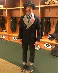 Rodgers was disgruntled with the way negotiations were handled, feeling that active players should have been more involved, and with the meeting at the indianapolis scouting combine where the player reps voted to recommend the cba to the full union membership. Aaron Rodgers A Glimpse At His Many Mustaches In The Nfl Essentiallysports