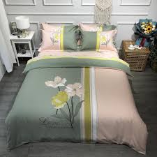 luxurious modern design bedding set