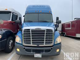 2016 freightliner cascadia 125 6x4 t a