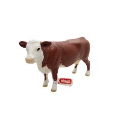 schleich hereford cow figurine