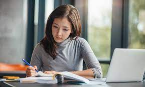 32,868 Academic Writing Stock Photos and Images - 123RF