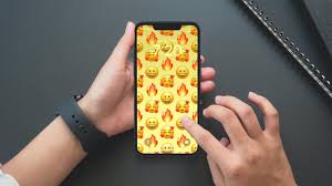 how to set emoji wallpaper on iphone