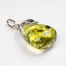 silver pendant caribbean green amber