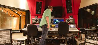 What are cheap colleges in florida? Houston Audio Production Bs Degree Program