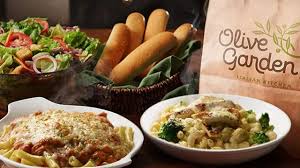 The people that greet you at the door are always smiling. Olive Garden S Bogo Entree Deal Is Back 2021