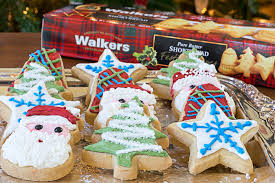 Create gorgeous cookies for your buffet table or to give as unique gifts. Decorating Christmas Cookies With Family And Friends Nourish And Nestle