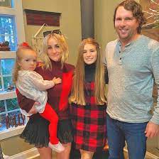 April 6, 2021 by emily weaver. How Many Kids Does Jamie Lynn Spears Have Popsugar Family