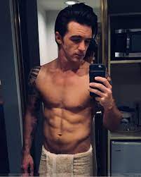 Drake Bell Nude Picture – Porn Photos Sex Videos