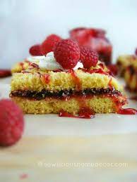 Yellow Cake Mix Raspberry Bars gambar png