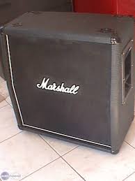 This is a vintage 1980's marshall 4x10 cabinet, the lead 1965b model. 1965a Marshall 1965a Audiofanzine