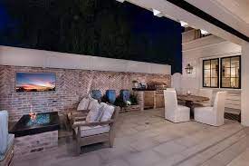 Red Brick Patio Wall With Integrated