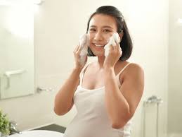 best pregnancy safe face wash brands