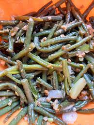 garlic green beans kkeopjilkong maneul