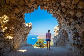 The island of knights and the mythical colossus of rhodes, where byzantines, greeks, venetians and turks all left something to remember them by. 12 Best Things To Do In Rhodes All Must See Attractions Greece 2021