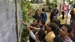 delhi university first cut off list out