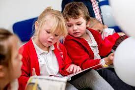 Synthetic phonics means that children are able to read a range of easily decodable words sooner. What Is Phonics National Literacy Trust
