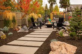 6 Ways To Lay A Stepping Stone Path