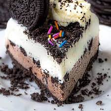Ice Cream Cake With Oreo Crust gambar png
